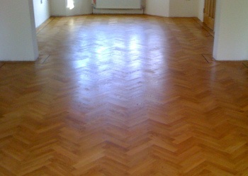 Grange floor sanding