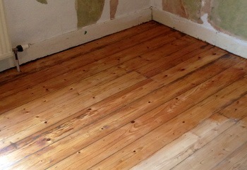 wood floor finish Spitalfield EC2M